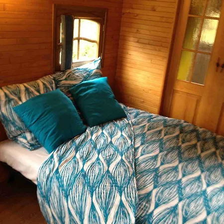Holiday home Roulotte Du Petit Bois Theillement
