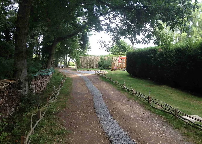 Holiday home Roulotte Du Petit Bois Theillement